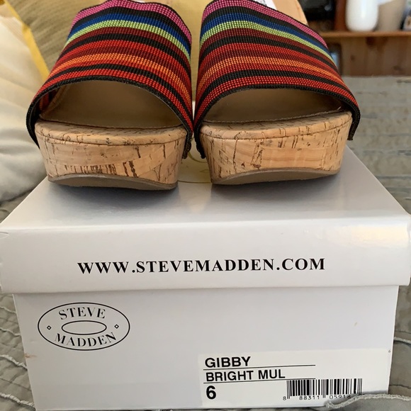 Steven Madden multi-colored wedge platform sandals. - Picture 4 of 8